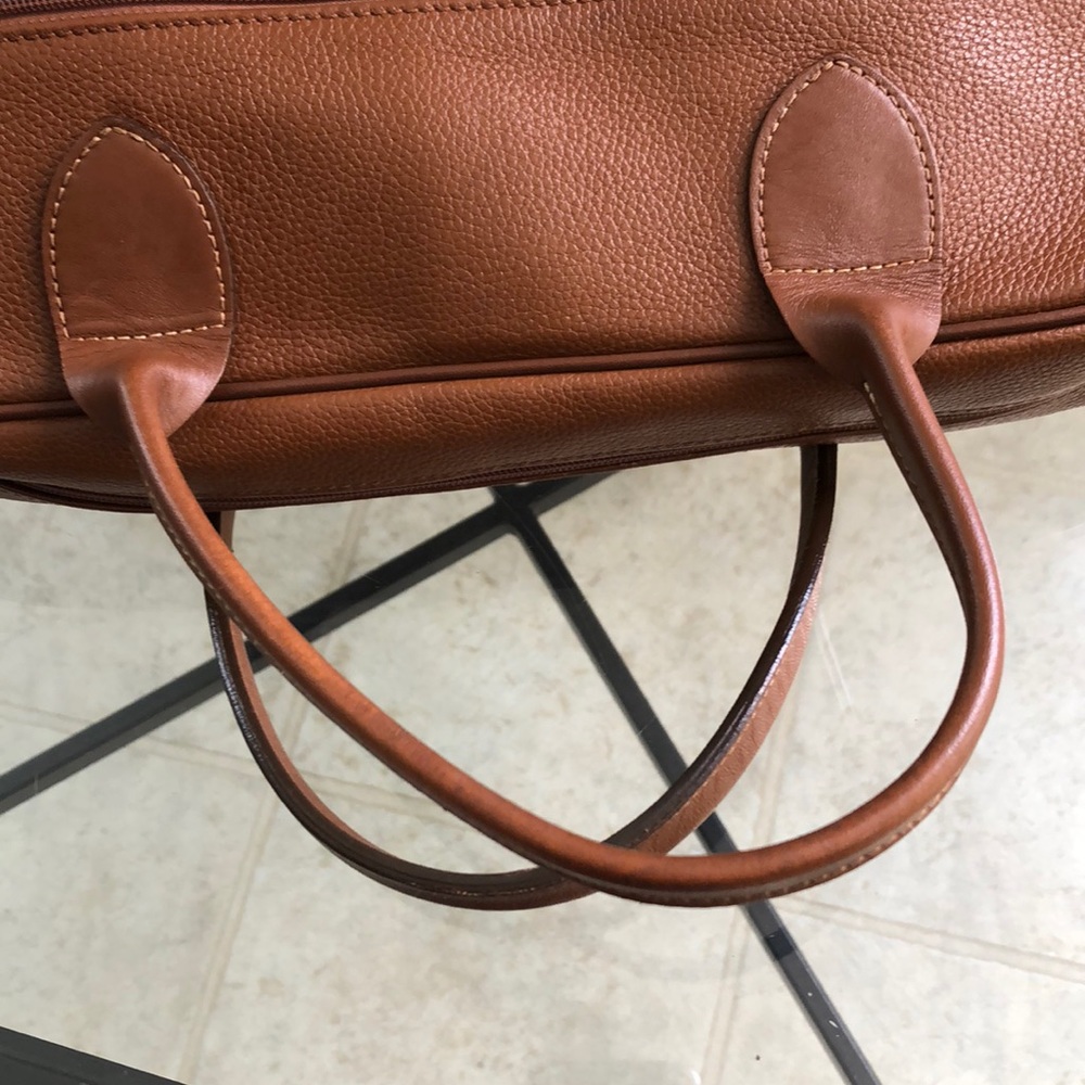 Authentic longchamp bag - Picture 4 of 8